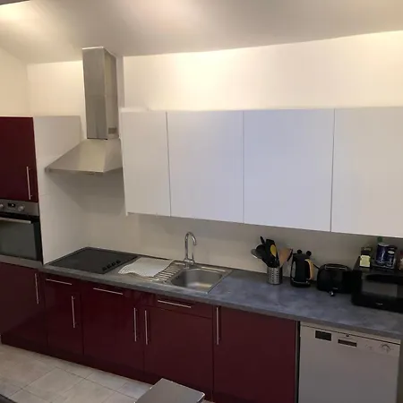 别墅 Grande Maison Pecheur. Centre 滨海图维列