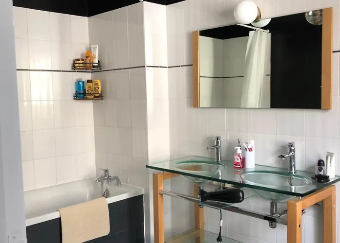 Grande Maison Pecheur. Centre Villa